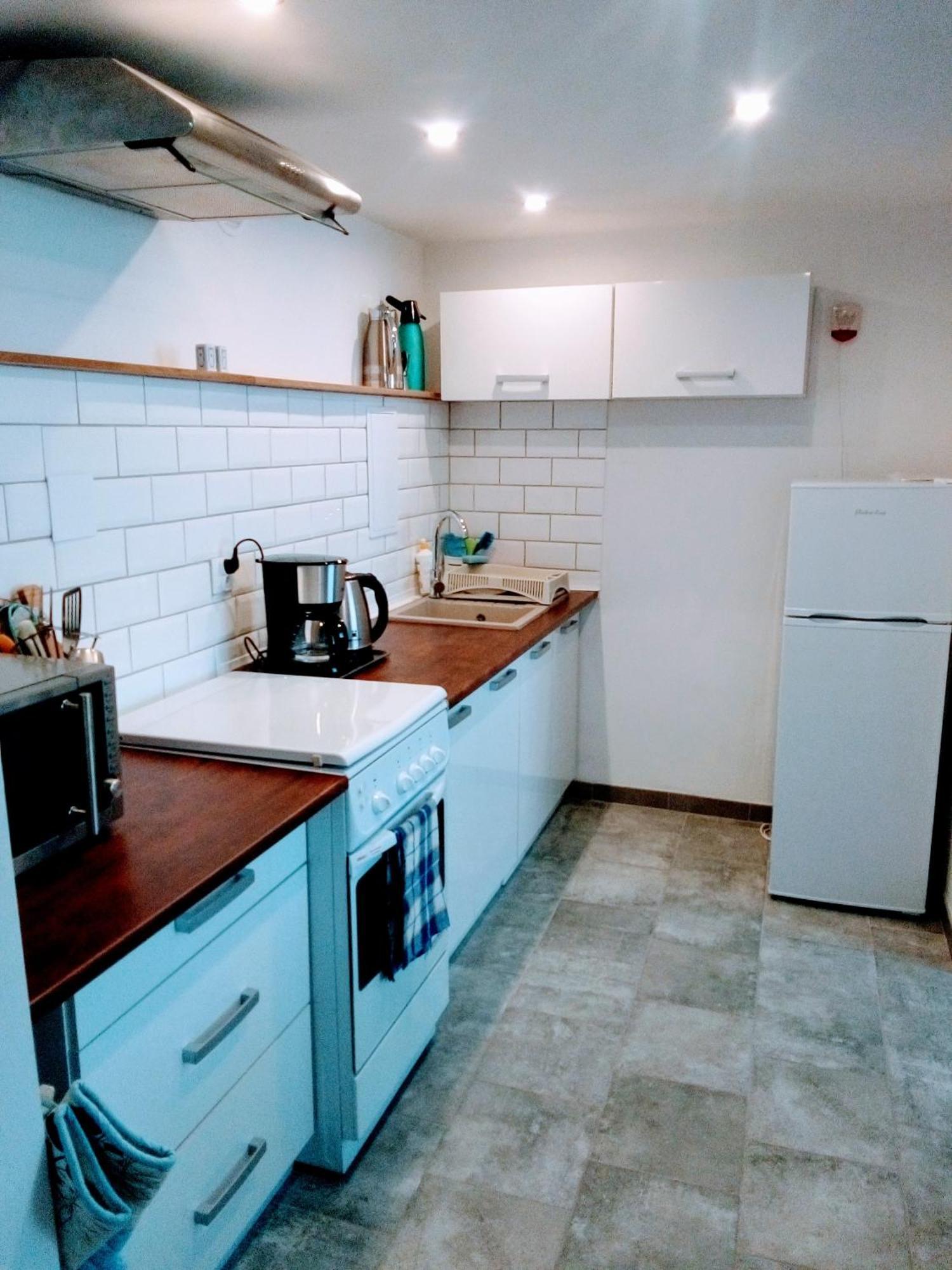 Arla Apartment *